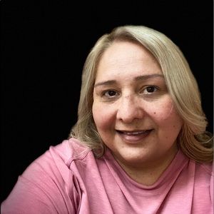 Meet your Posher, Criselda